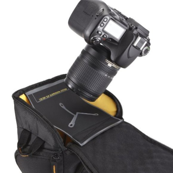 Case Logic SLRC-201 SLR Zoom Holster Black - Picture 7 of 10